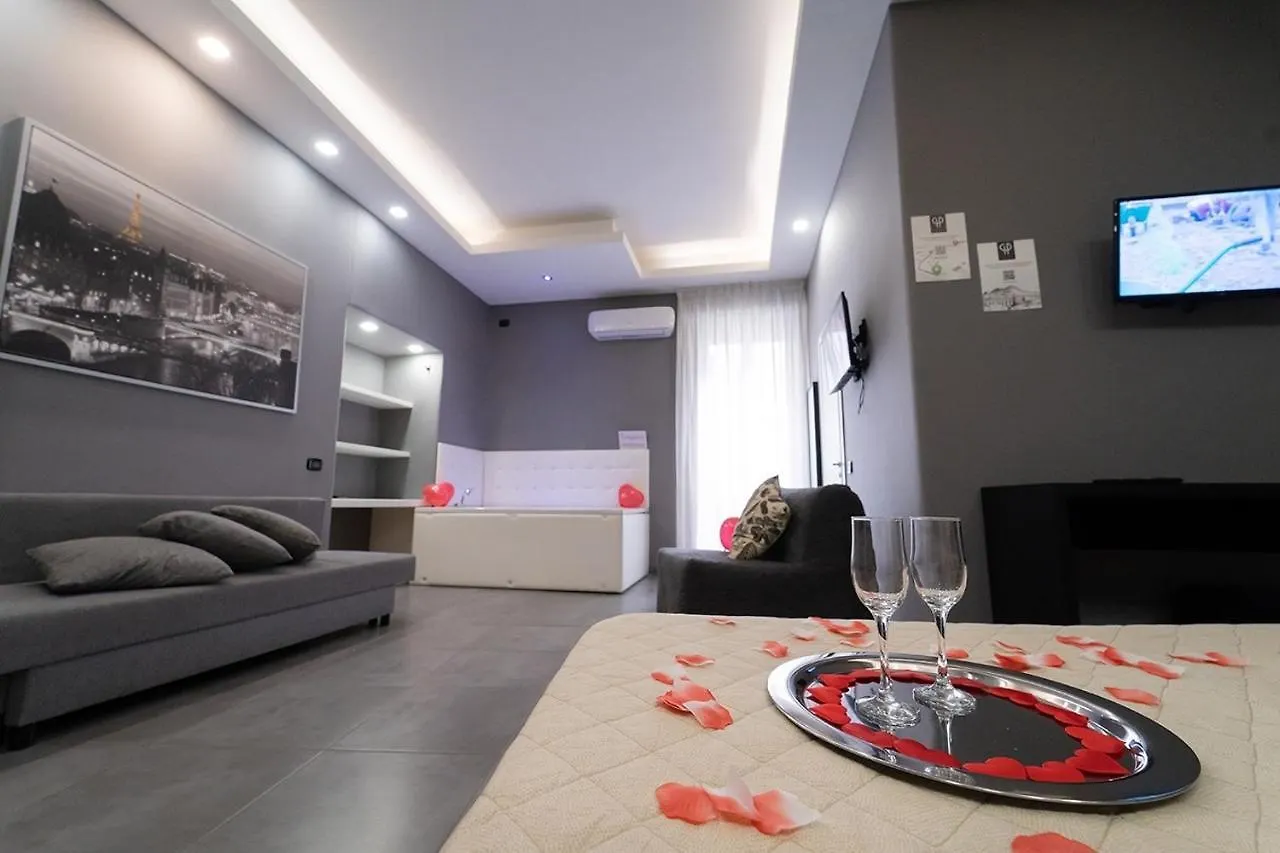 Royal Art H Duomo - Napoli Centro, By Clapa Group Otel 5*,